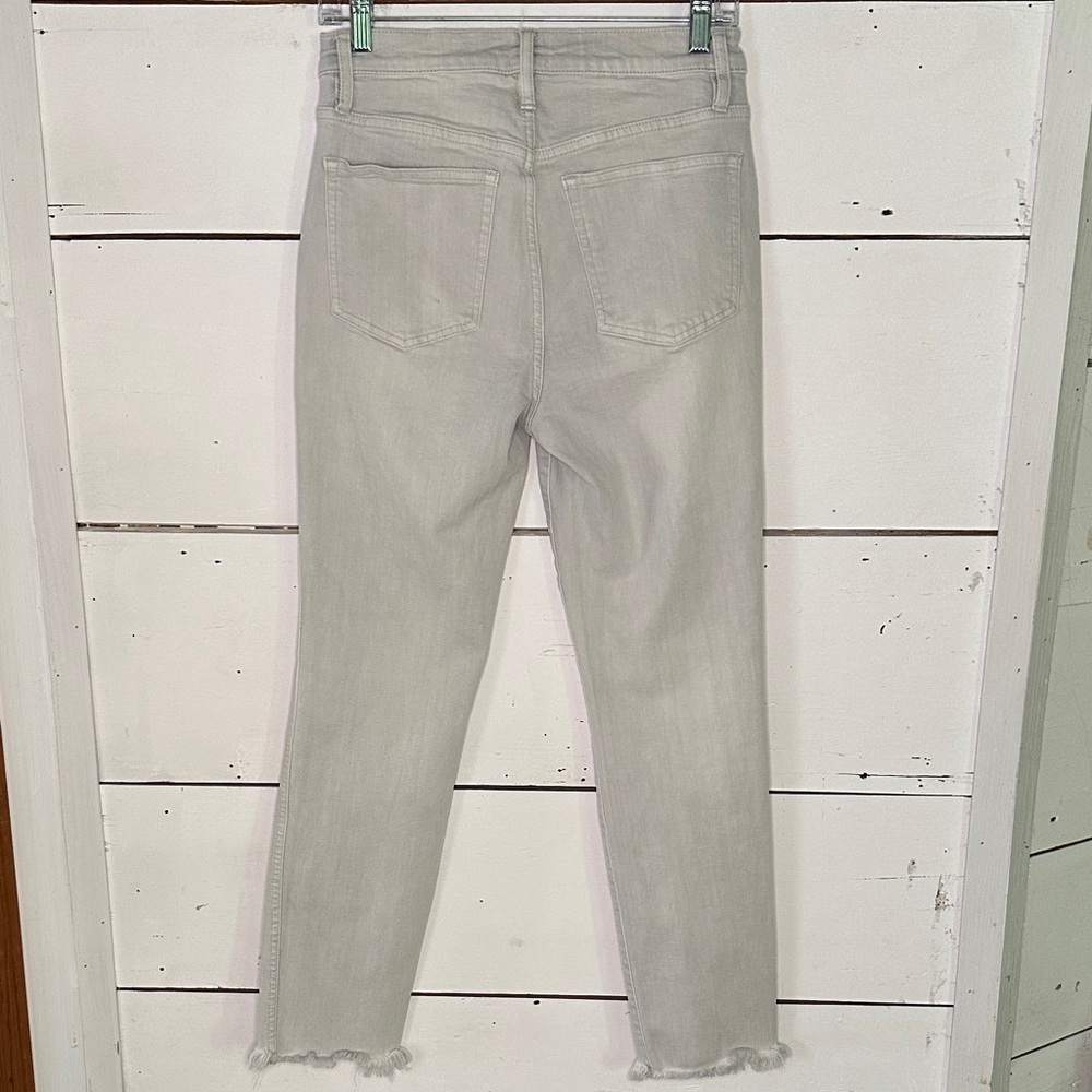 J. Crew Women's Light Gray Vintage Straight Ankle Jeans - Picture 5 of 12